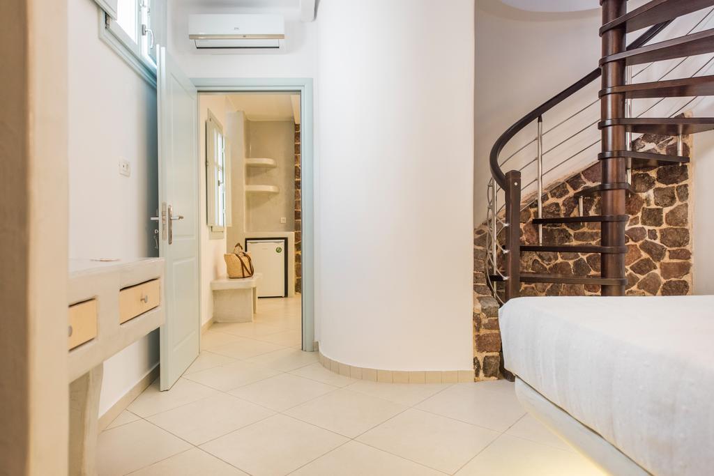 Secret Earth Villas - Santorini Kamári Buitenkant foto